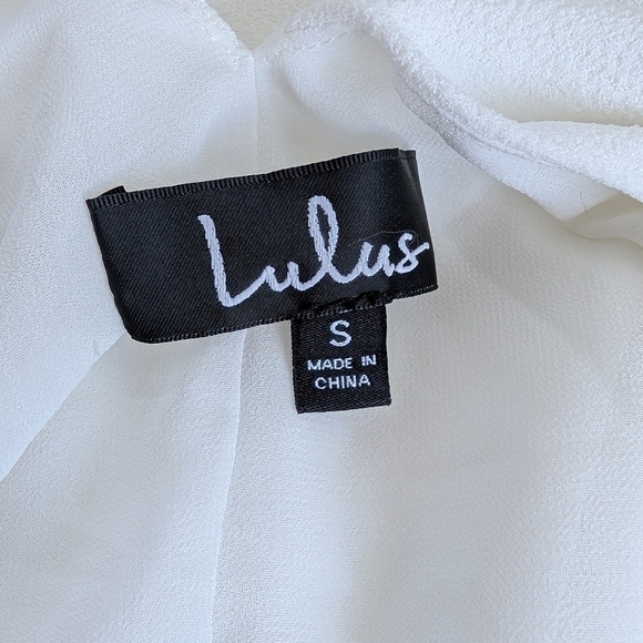 NWT Lulu's White Halter Mini Dress Cross Front Straps Open Back Size Small - Picture 10 of 11